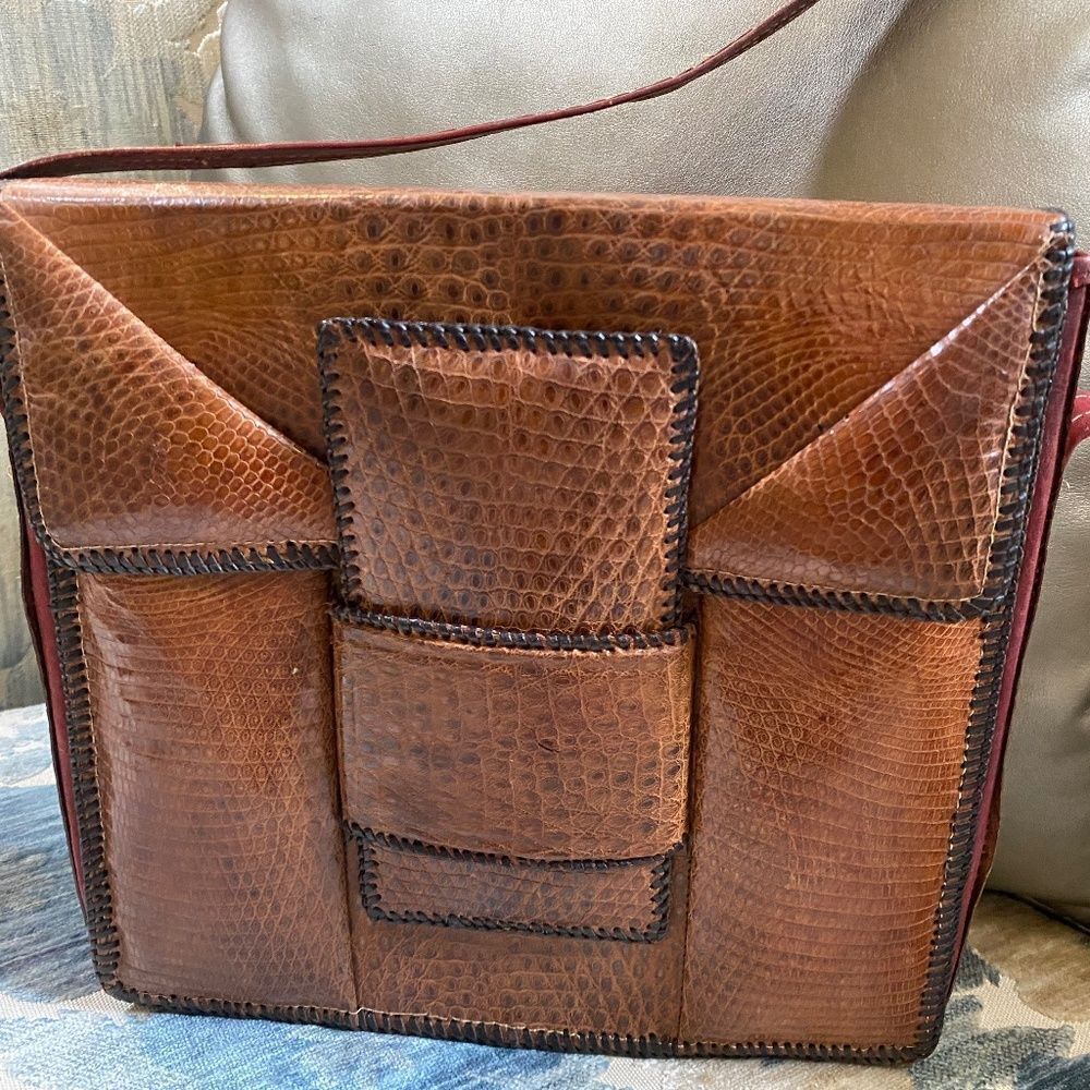 AUTHENTIC RARE ALLIGATOR HANDMADE VINTAGE INDIAN SHOULDER BAG